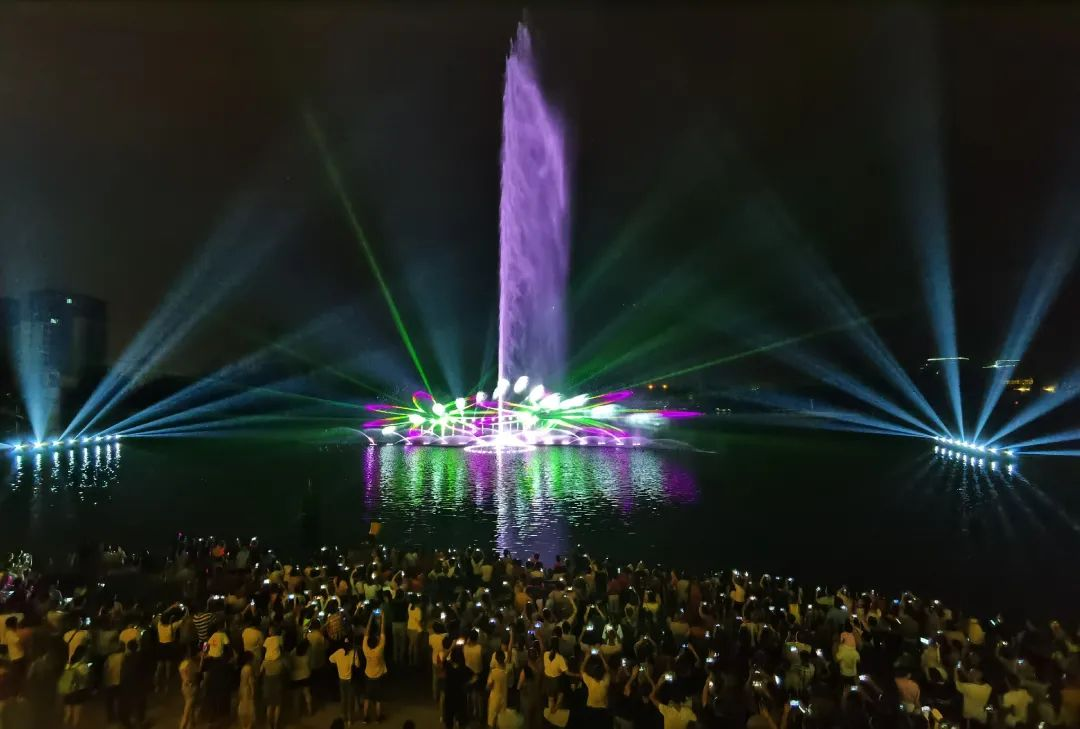 熱烈祝賀峨眉蓮花湖水秀項目《萬物生》榮獲2021年度優(yōu)秀數(shù)字文旅項目獎(圖5)