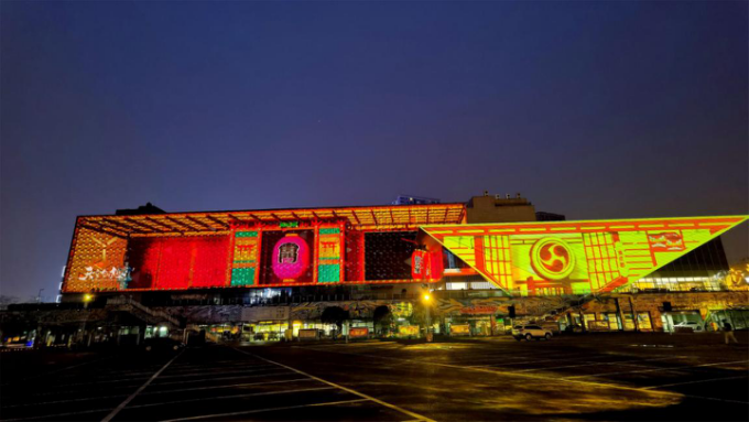寸灘國際絲路花街建筑光影秀于7月1日開街上演啦！(圖15)