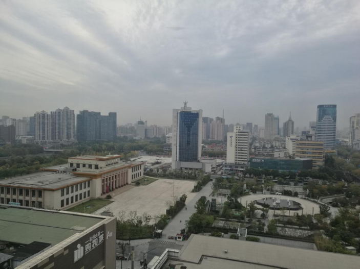 天空創(chuàng)想用科技點(diǎn)亮城市！杭州武林廣場(chǎng)3DMAPPING秀震撼上演！(圖3)